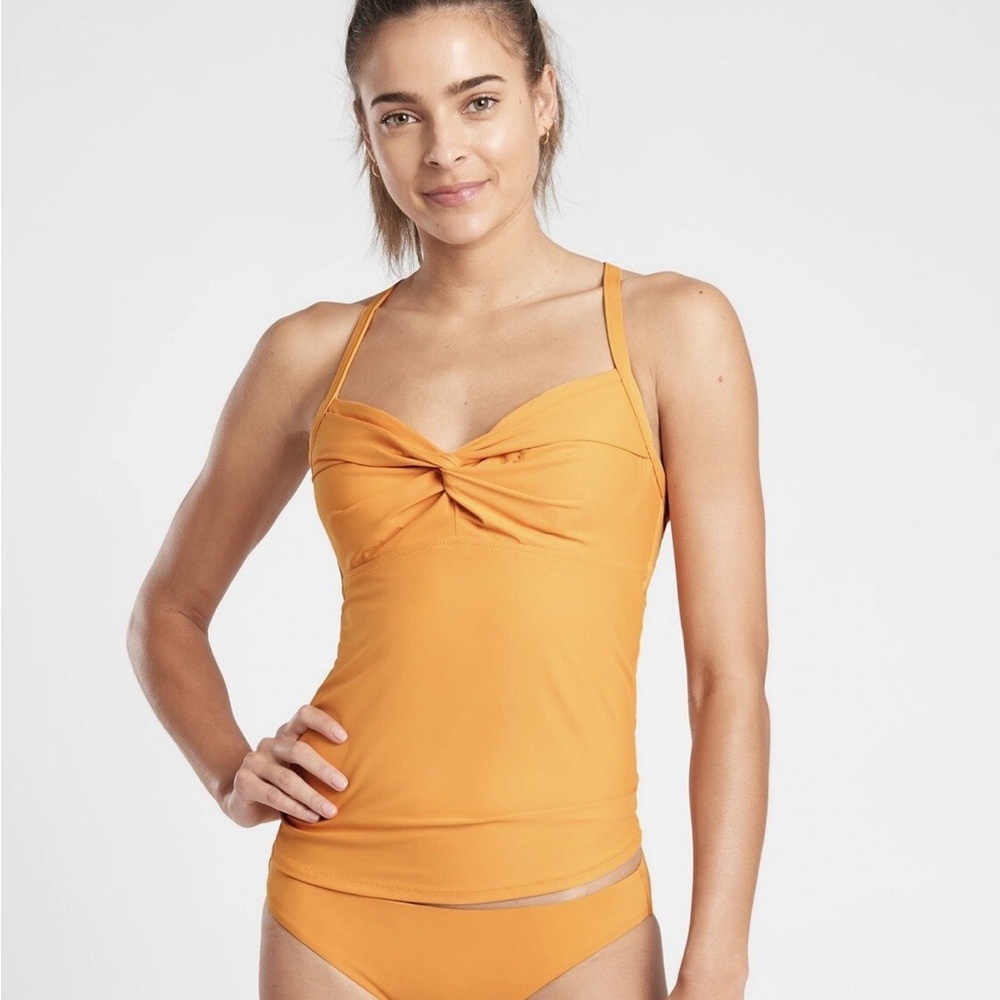 New with tags Athleta Women's Twist Up Tankina Top Sz 34B/C